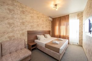 Отель «Family Resort», Евпатория