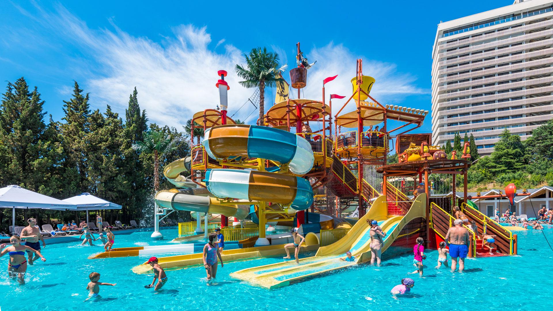 Аквапарк отеля Ялта Интурист в Крыму