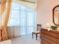 Санаторий «Полтава» Крым. 2-местный 2-комнатный люкс с видом на парк (корп 4)