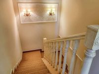 в номере люкс Париж