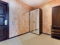 прихожая студии